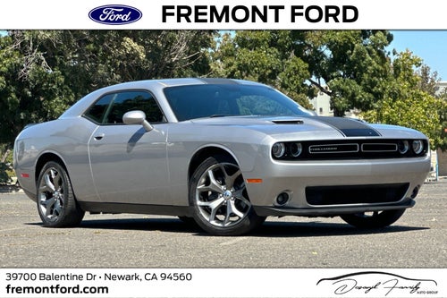 2016 Dodge Challenger SXT