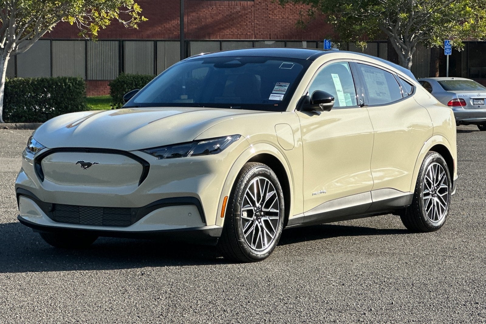 2025 Ford Mustang Mach-E Premium