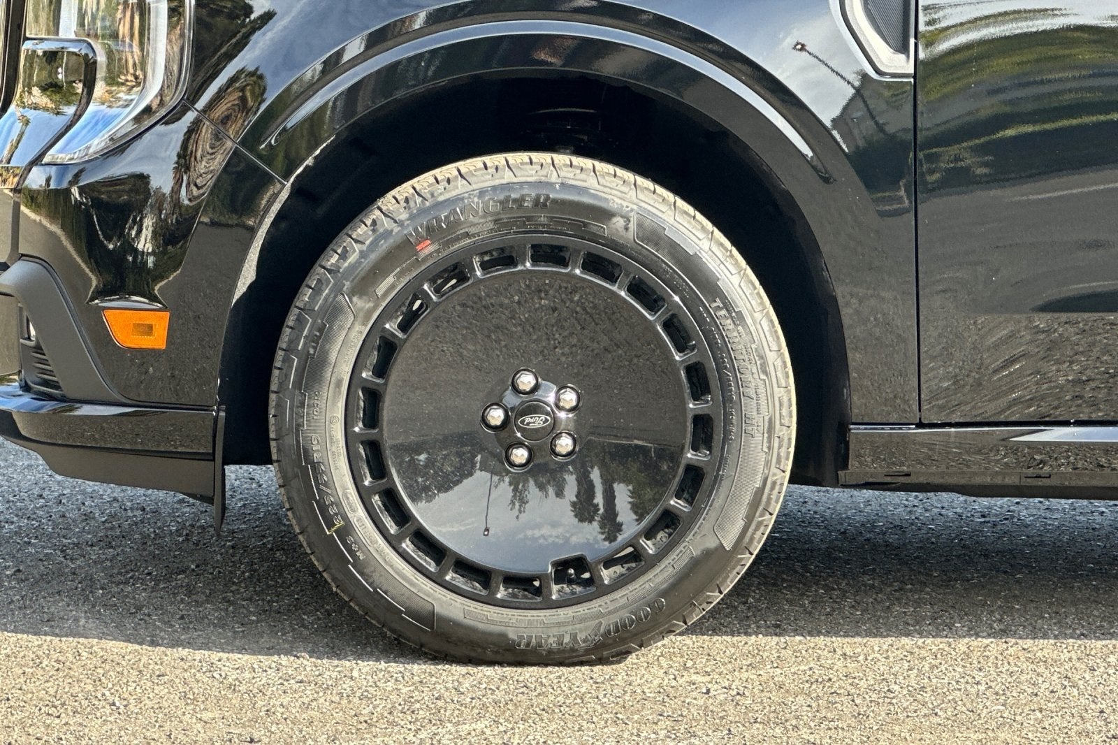 2026 Ford Maverick Lobo Standard