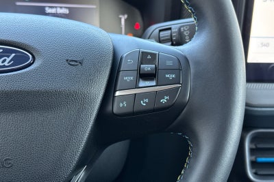 2025 Ford Maverick Lobo Standard