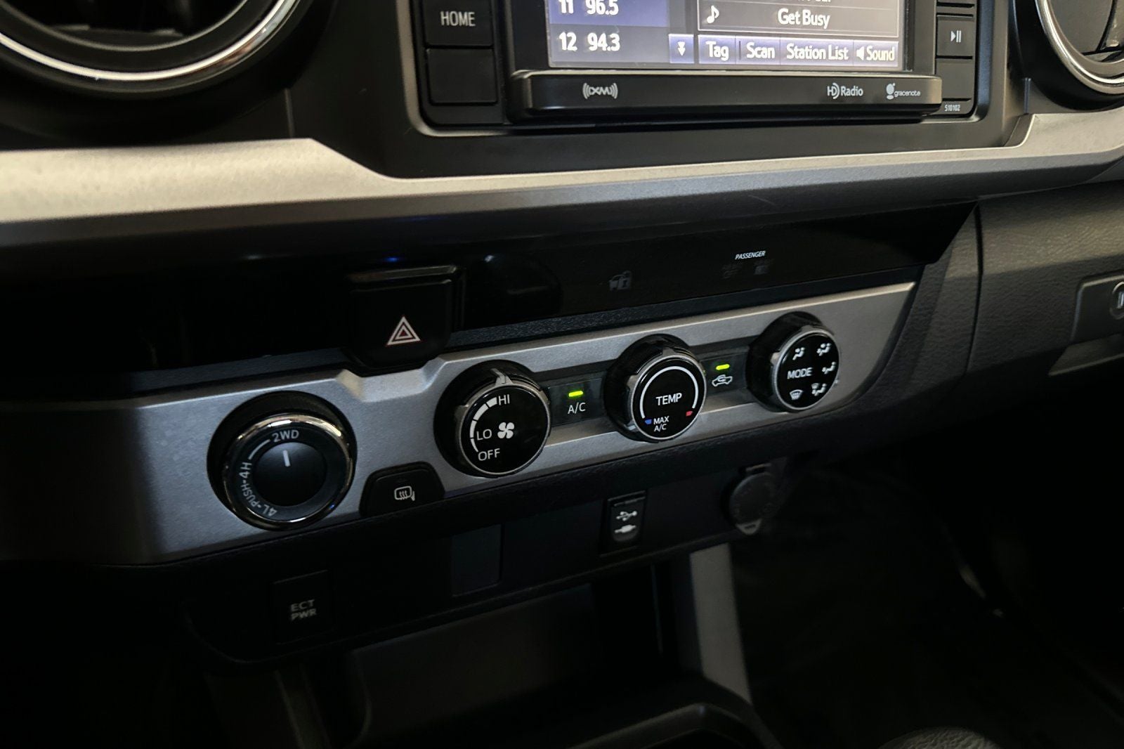 2017 Toyota Tacoma SR5 V6