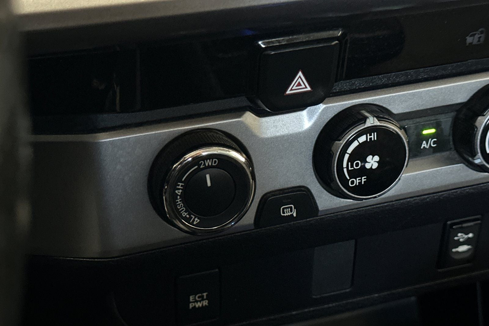 2017 Toyota Tacoma SR5 V6