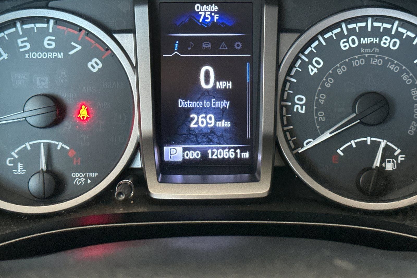 2017 Toyota Tacoma SR5 V6