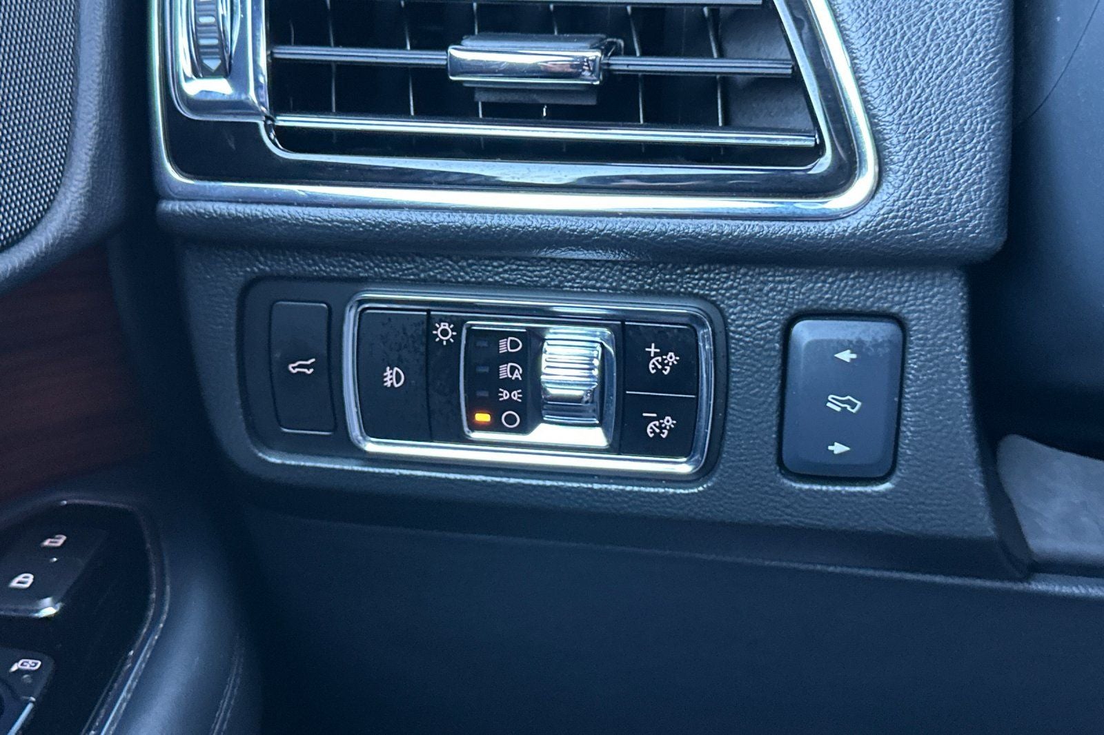 2024 Lincoln Navigator Premiere