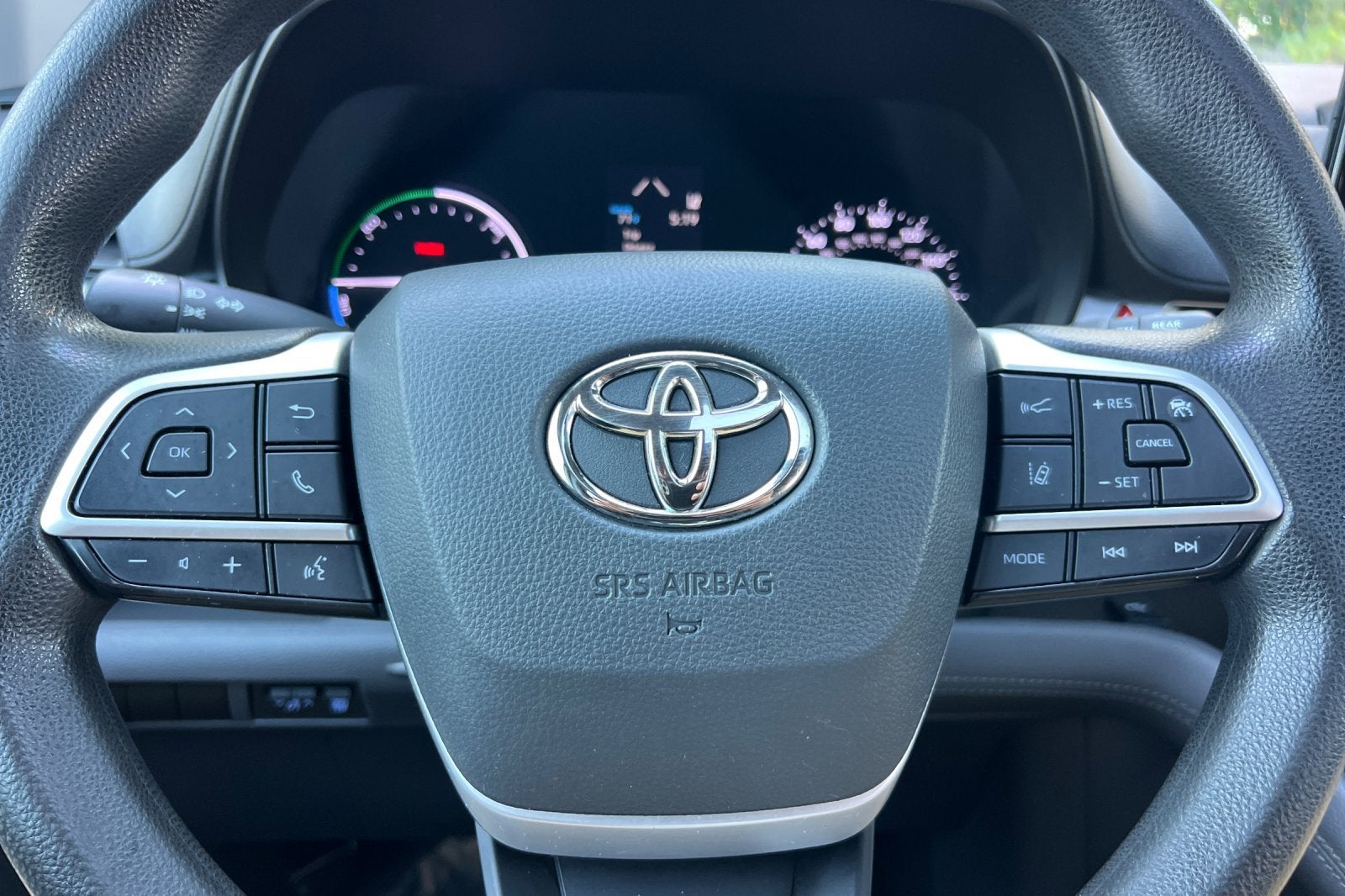 2021 Toyota Sienna LE 8 Passenger