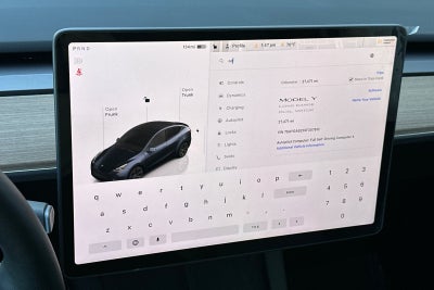 2025 Tesla Model Y Long Range