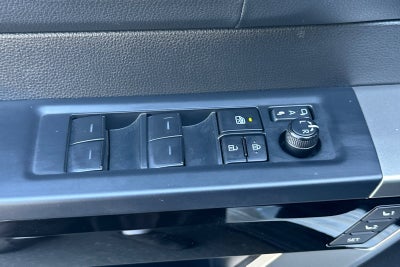 2025 Toyota Sequoia SR5