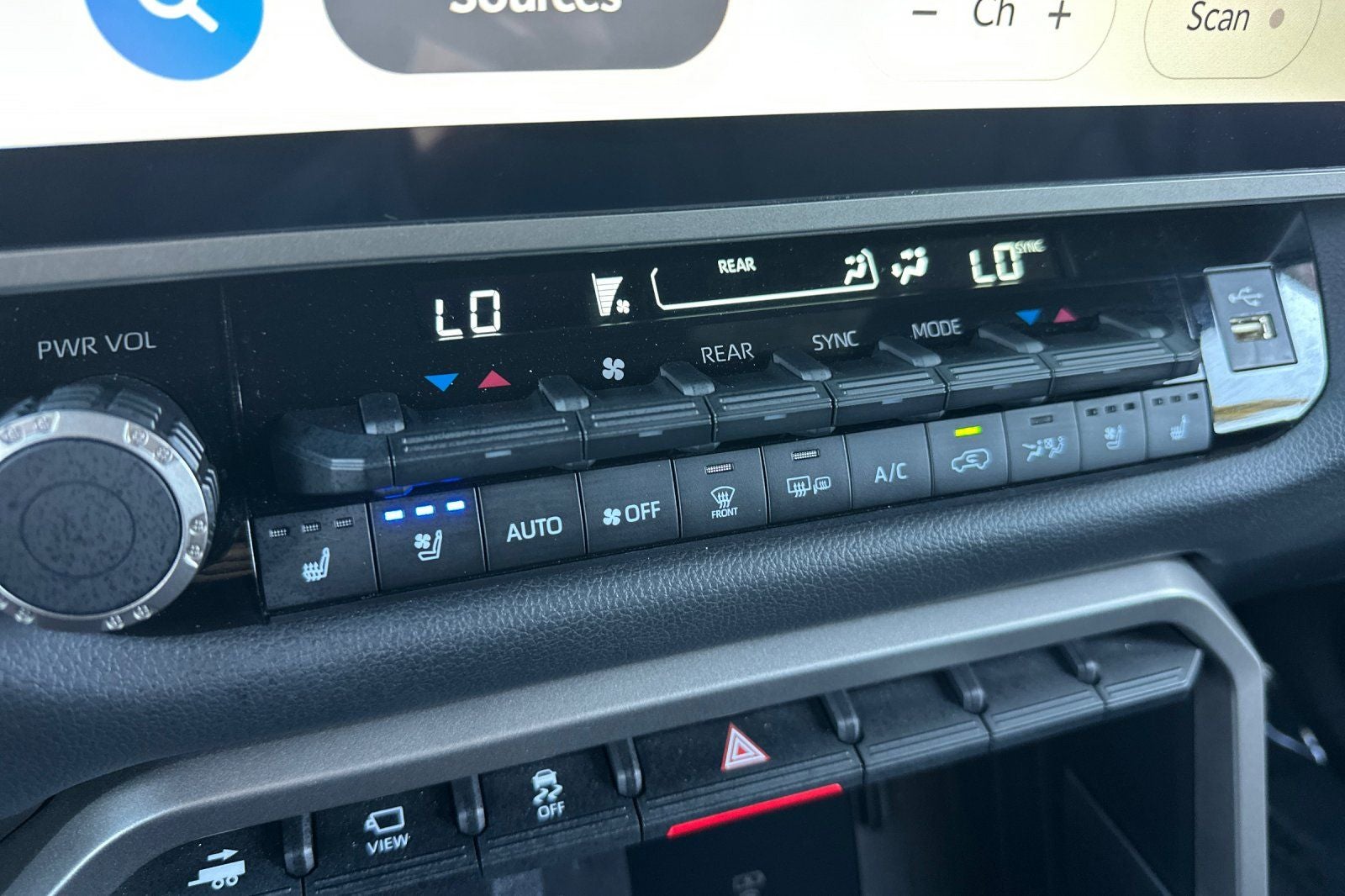 2025 Toyota Sequoia SR5