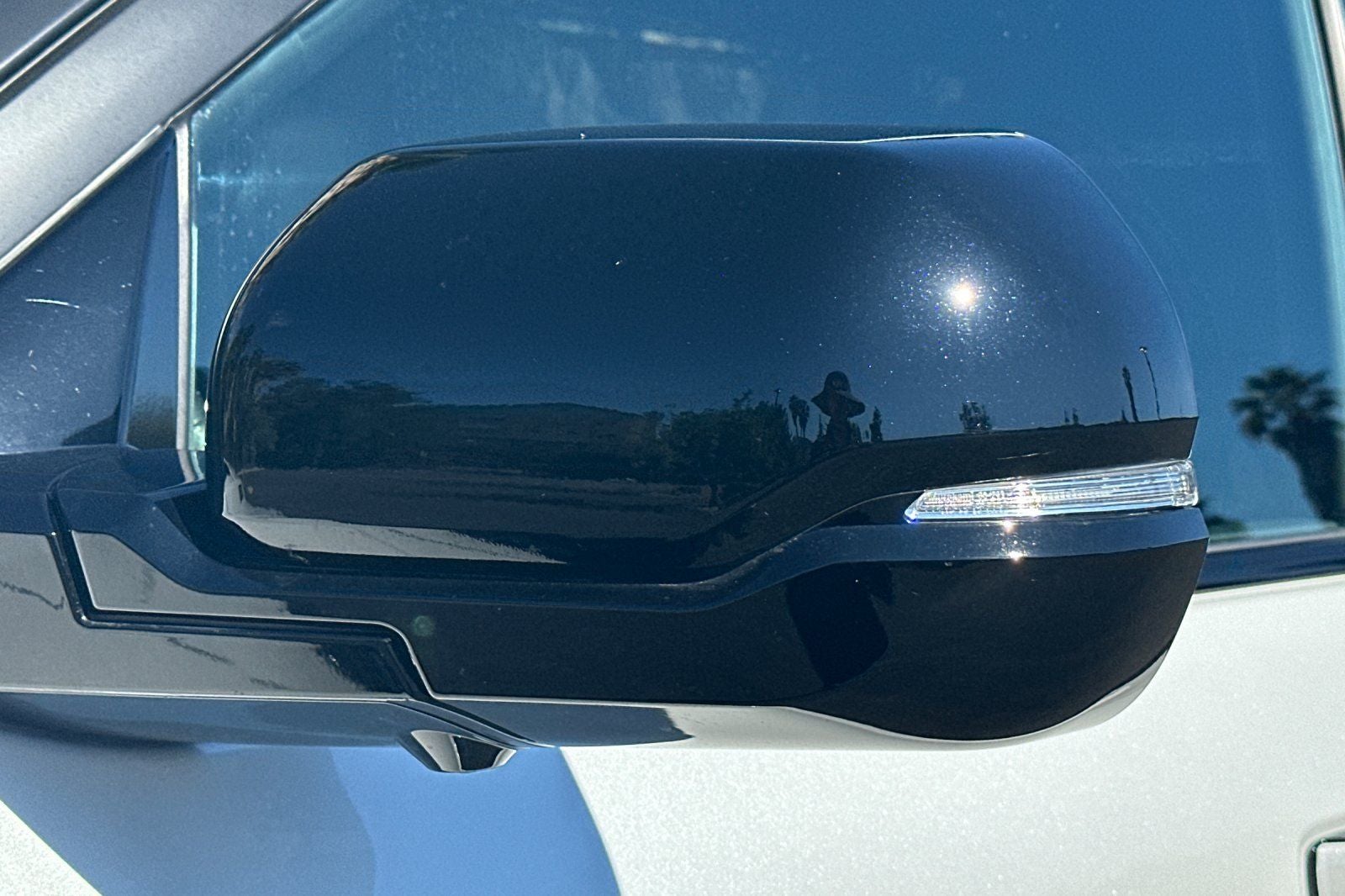 2025 Toyota Sequoia SR5
