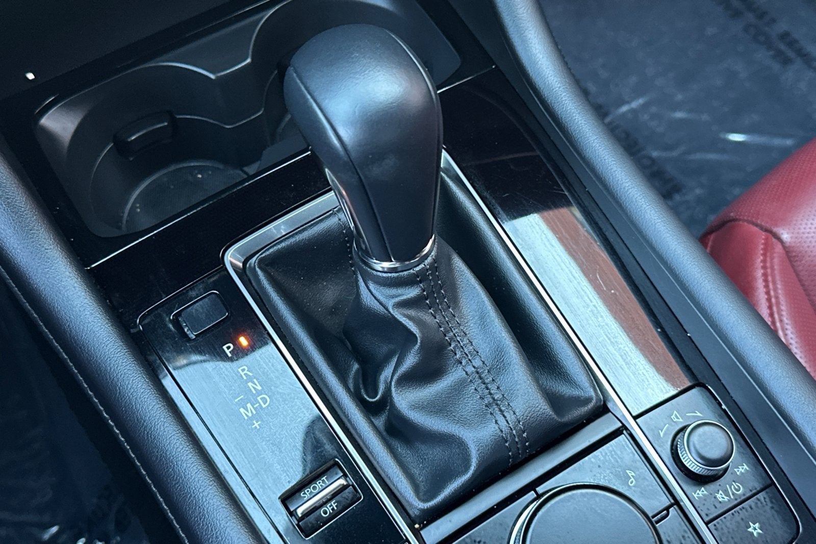 2025 Mazda Mazda3 Premium