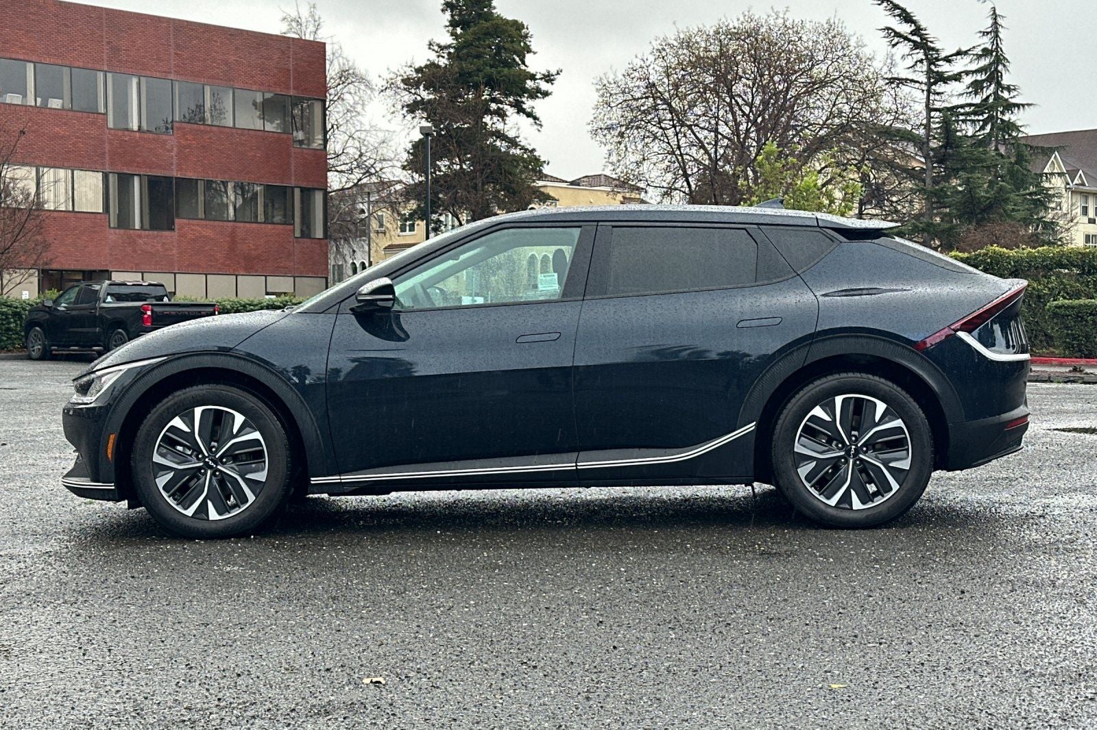 2024 Kia EV6 Light Long Range