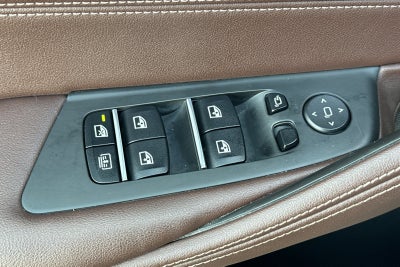 2022 BMW 5 Series M550i xDrive