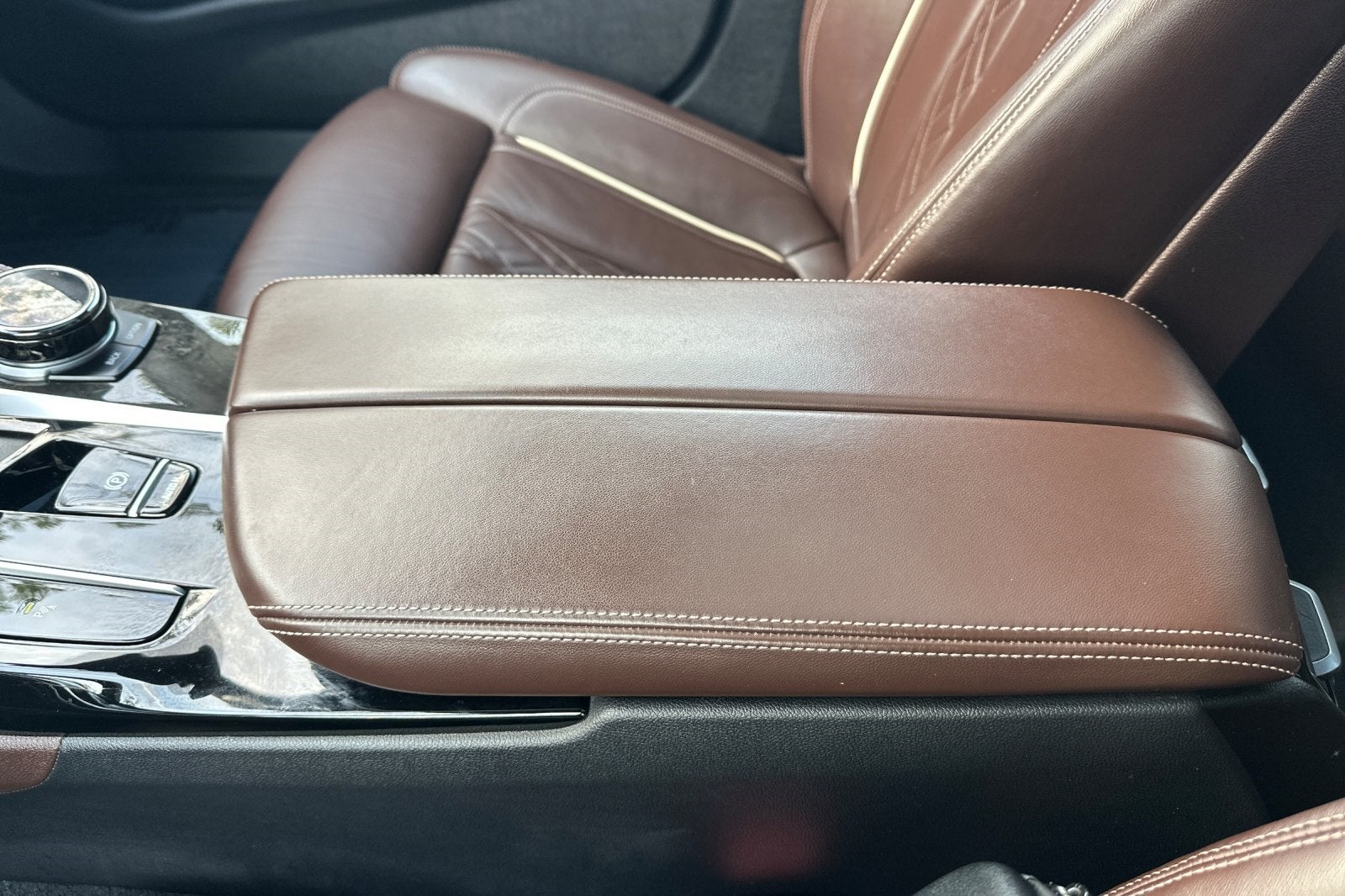 2022 BMW 5 Series M550i xDrive