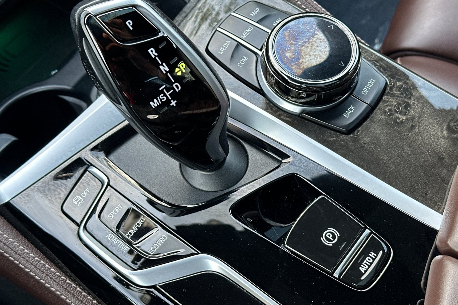 2022 BMW 5 Series M550i xDrive