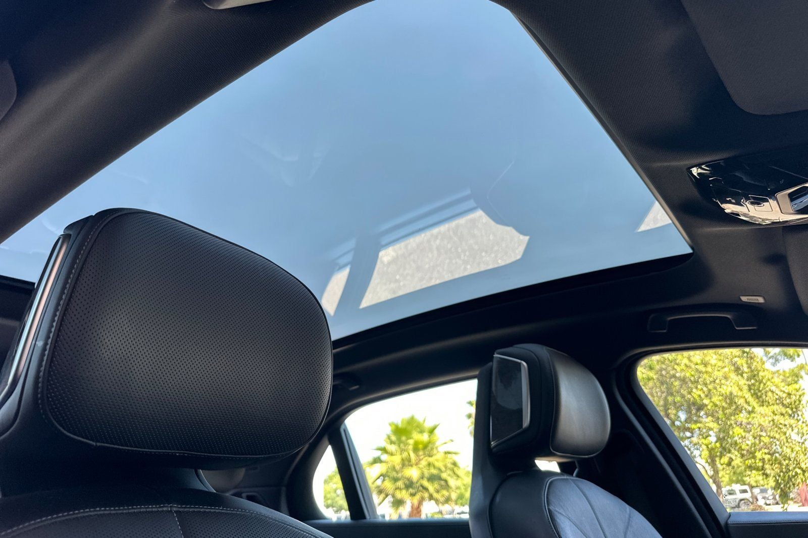 2024 BMW 7 Series 740i