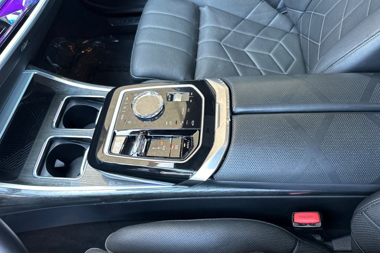2024 BMW 7 Series 740i