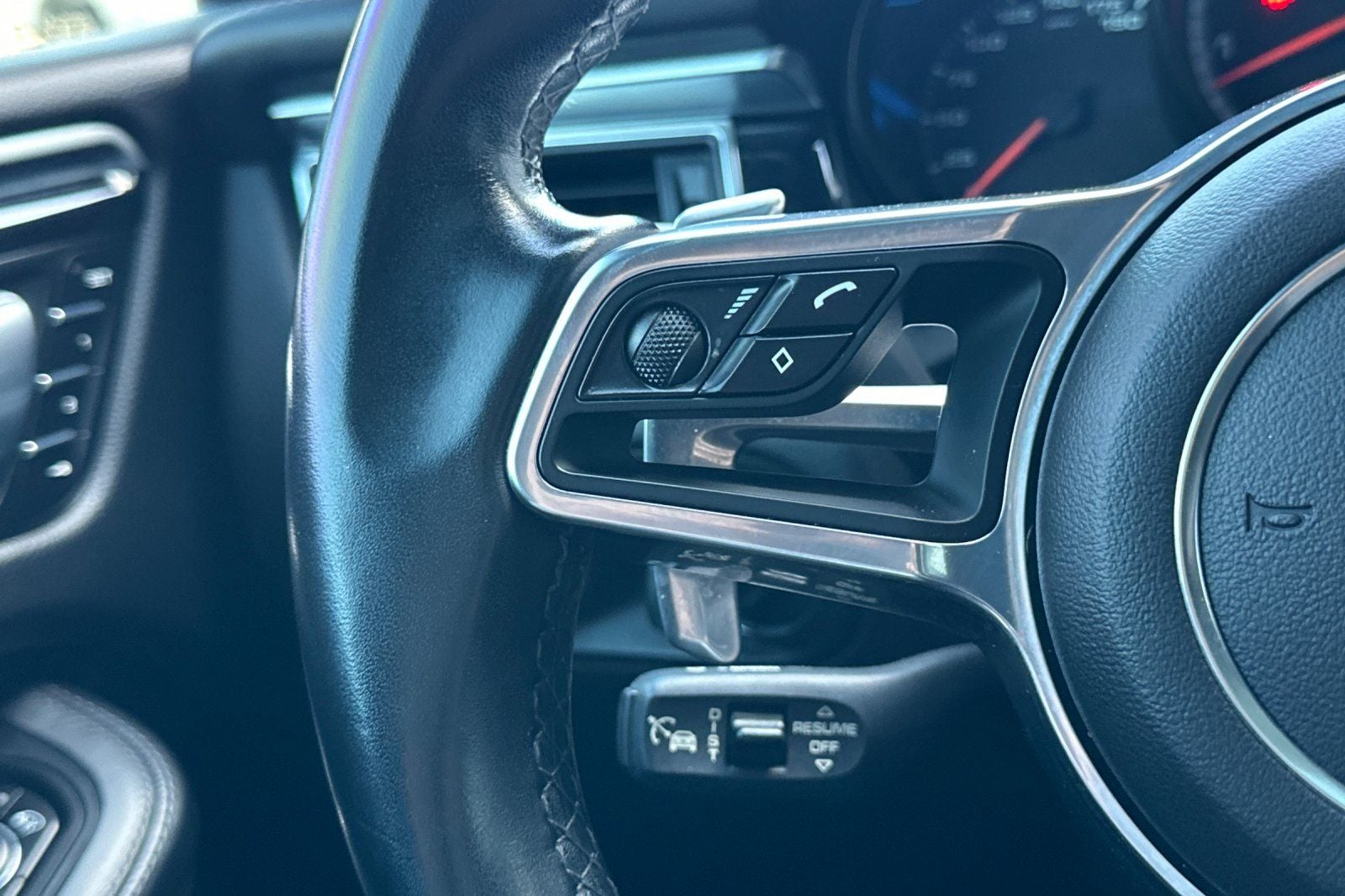 2018 Porsche Macan Turbo