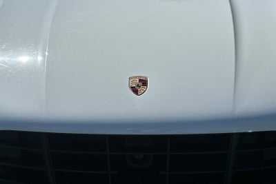 2018 Porsche Macan Turbo