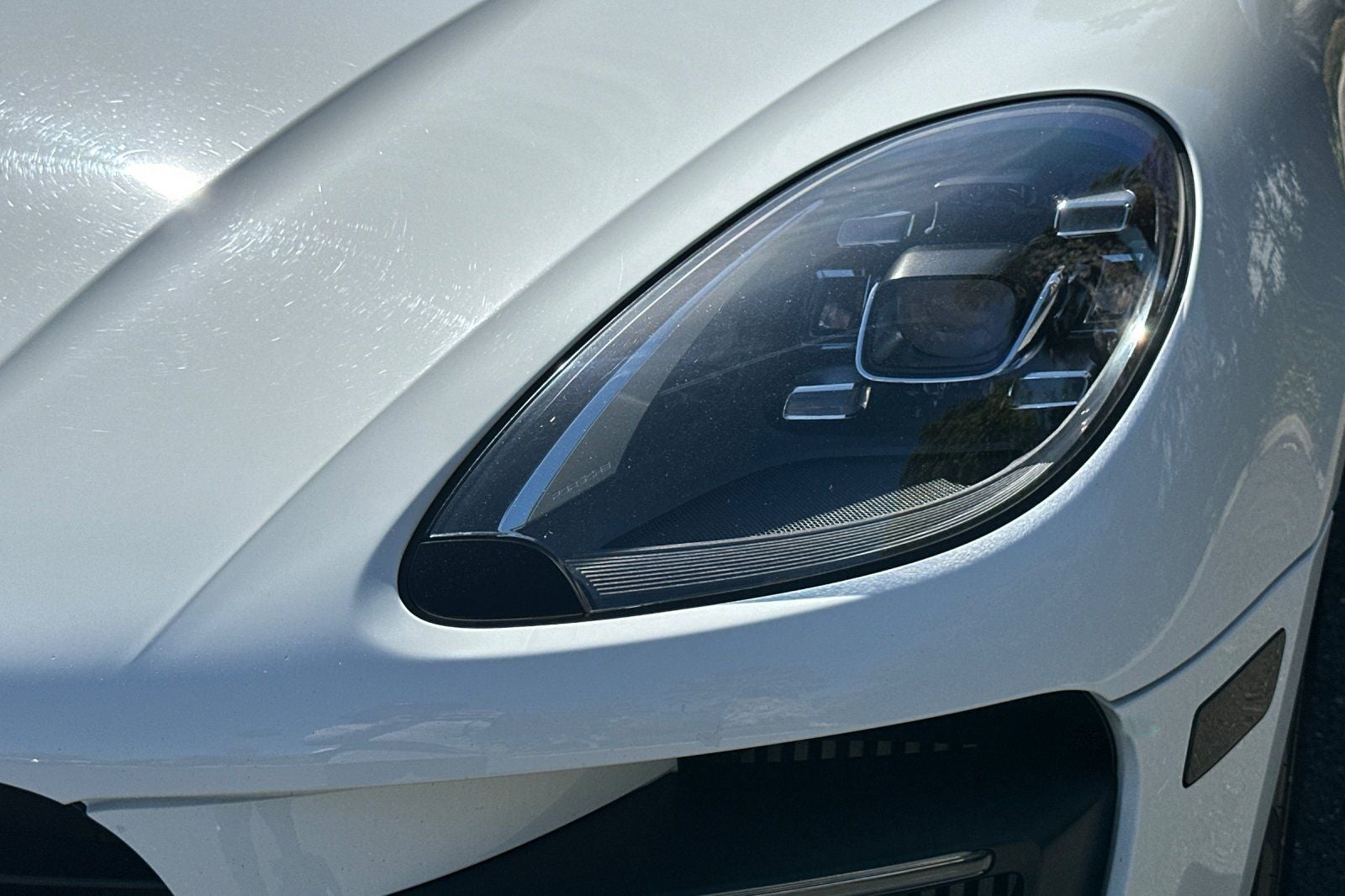 2018 Porsche Macan Turbo