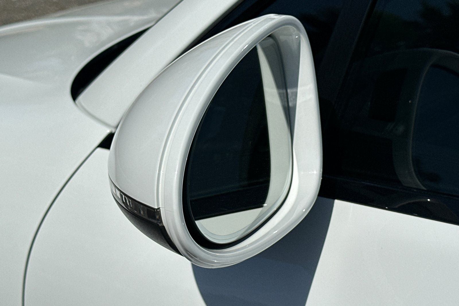 2018 Porsche Macan Turbo