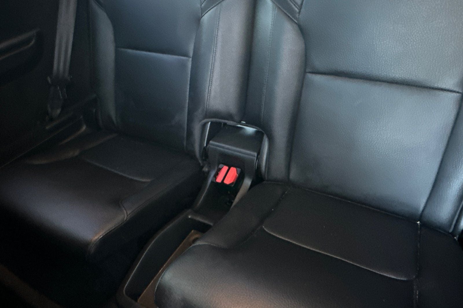 2022 Volvo XC90 T5 Momentum