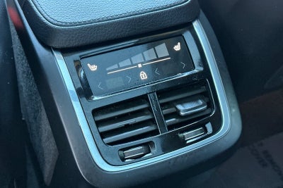 2022 Volvo XC90 T5 Momentum